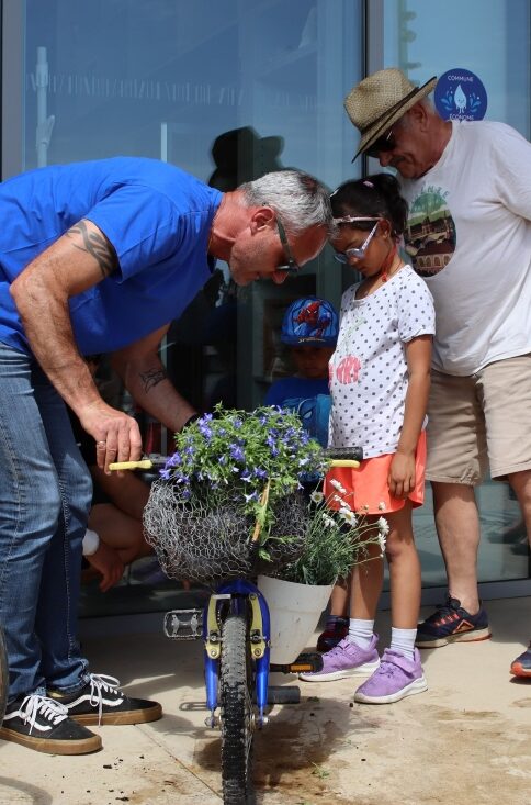 LES VÉLOS FLEURISSENT À VENDARGUES